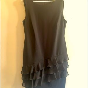 Like New!! Sleeveless, Ruffle Black Dress!